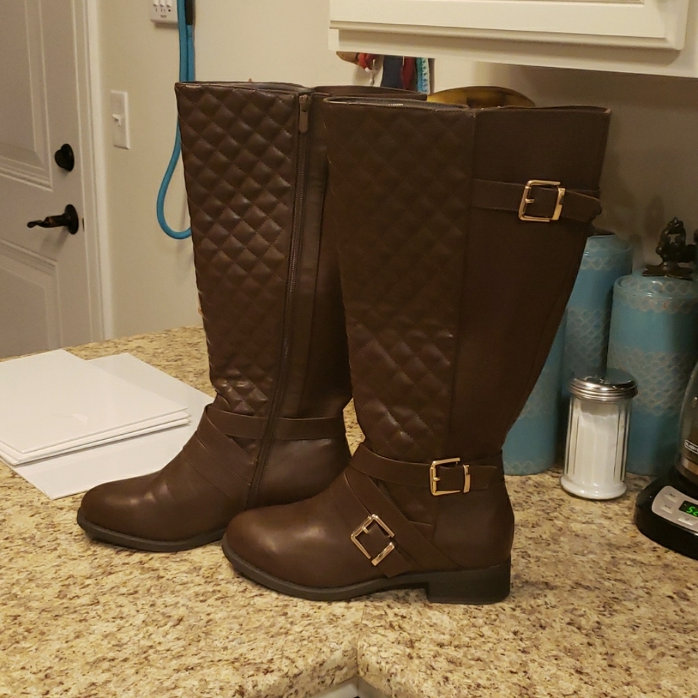 Torrid Riding Boots 9W Never Worn
